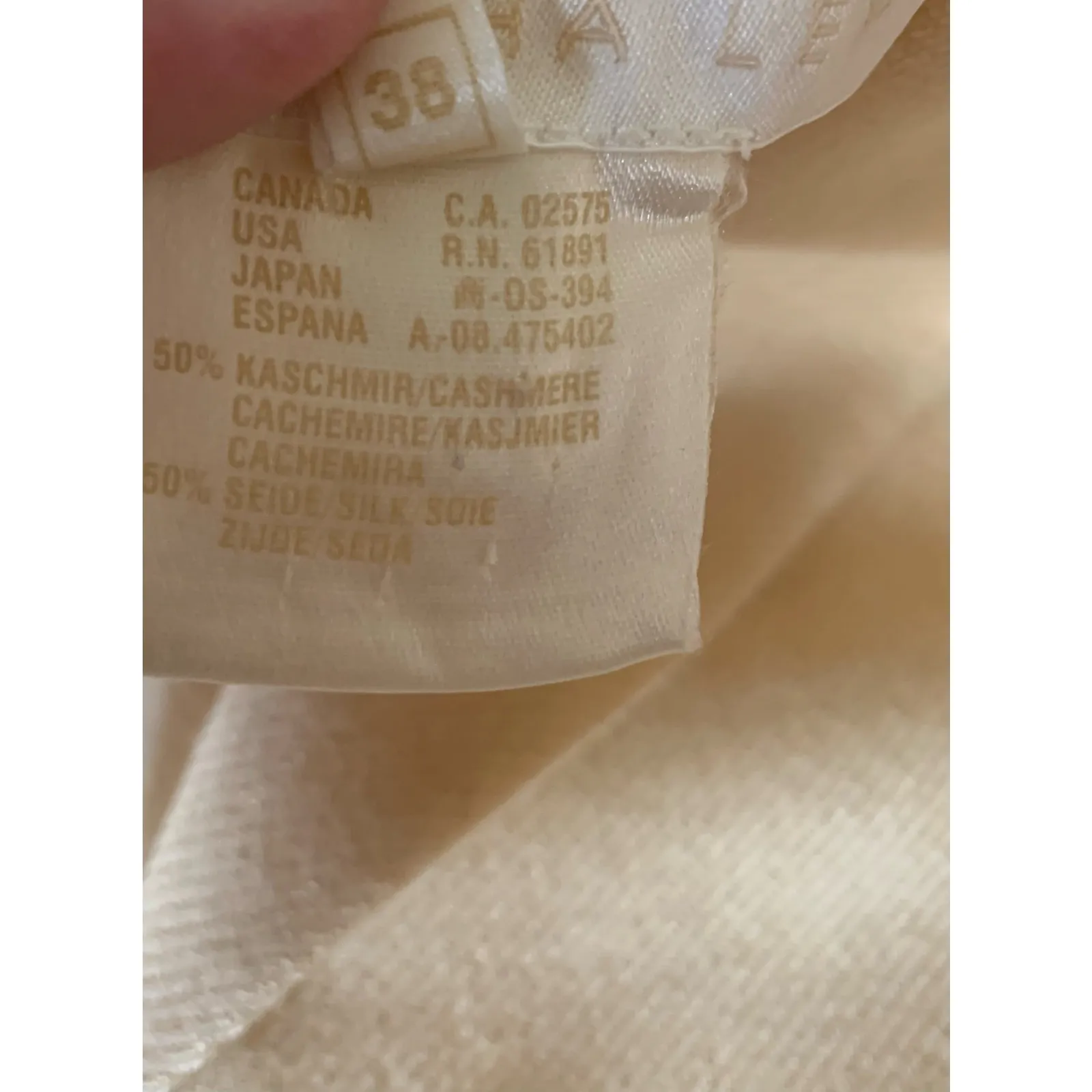 Escada Margaretha Ley Blazer size 38 Cream gold button Size M - Image 11