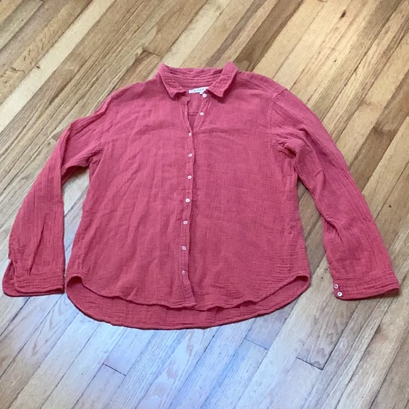 Xirena Scout Gauze Button Down Shirt Size medium Pink - Image 2