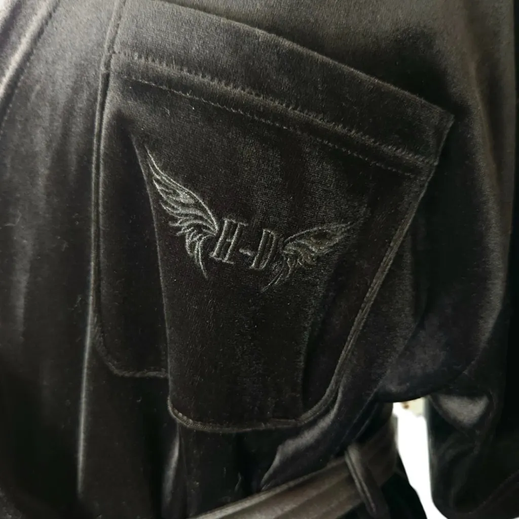 Harley-Davidson Black Velour Wrap Robe - Image 4