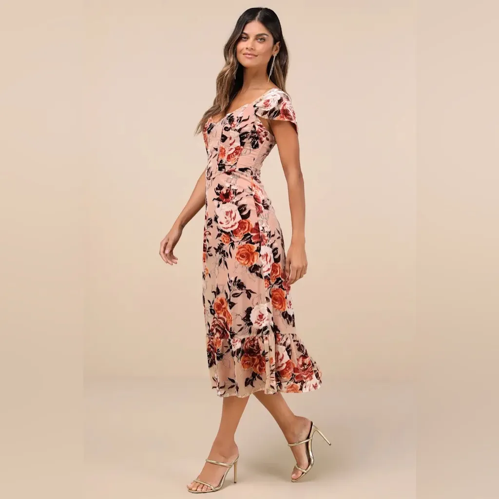 Composed Beauty Blush Pink Burnout Velvet Floral Midi Dress, NWT - Image 16