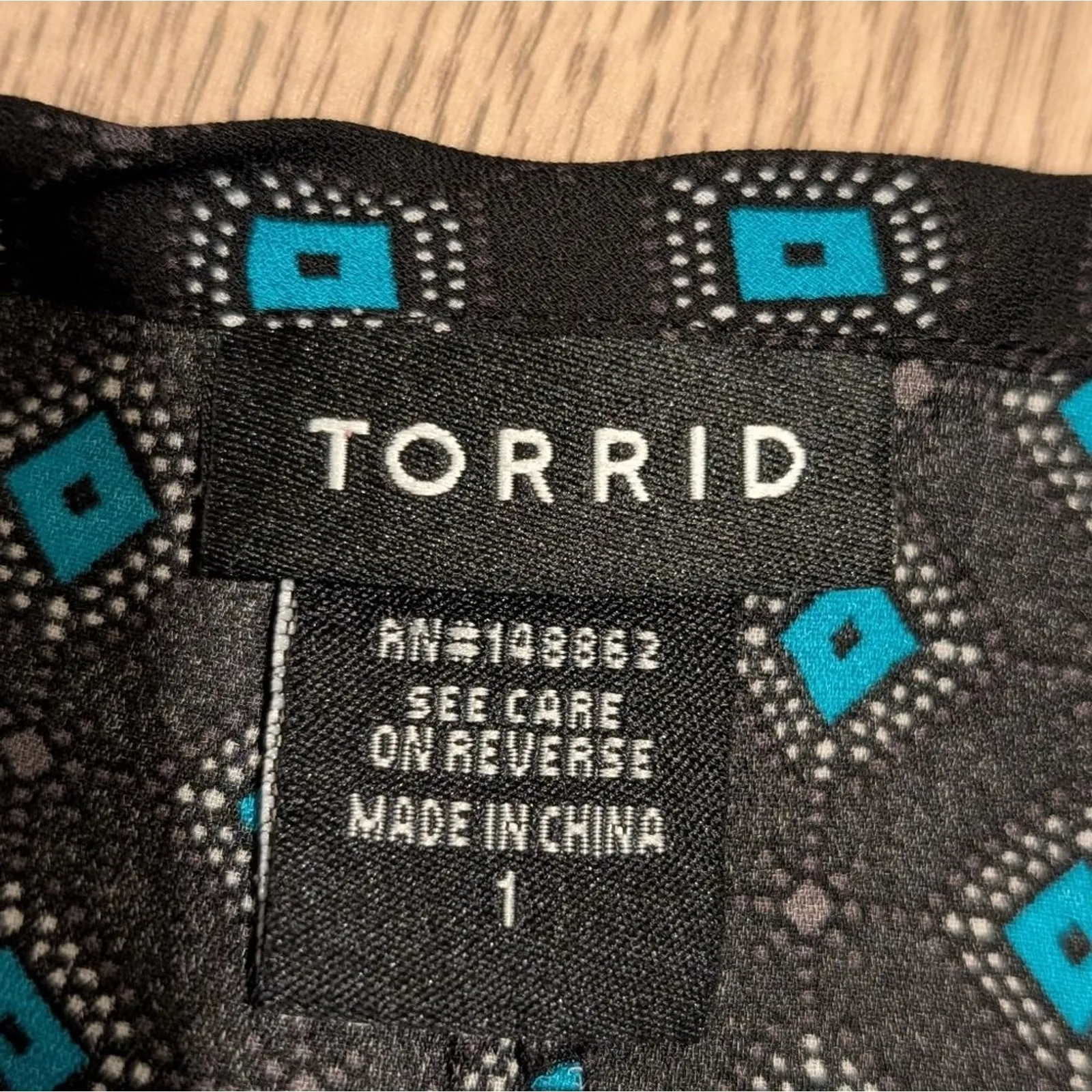 Torrid 1 1X Tank Top Blue Black Print Semi Sheer Flowy Cami‎ - Image 3