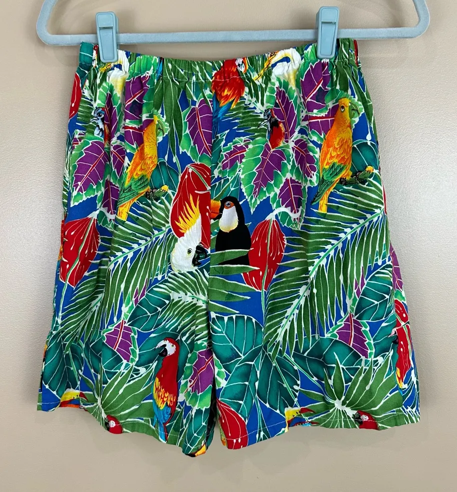 Vintage Women’s Tropical Birds Elastic Waist Pull On Shorts Medium Green - Image 1