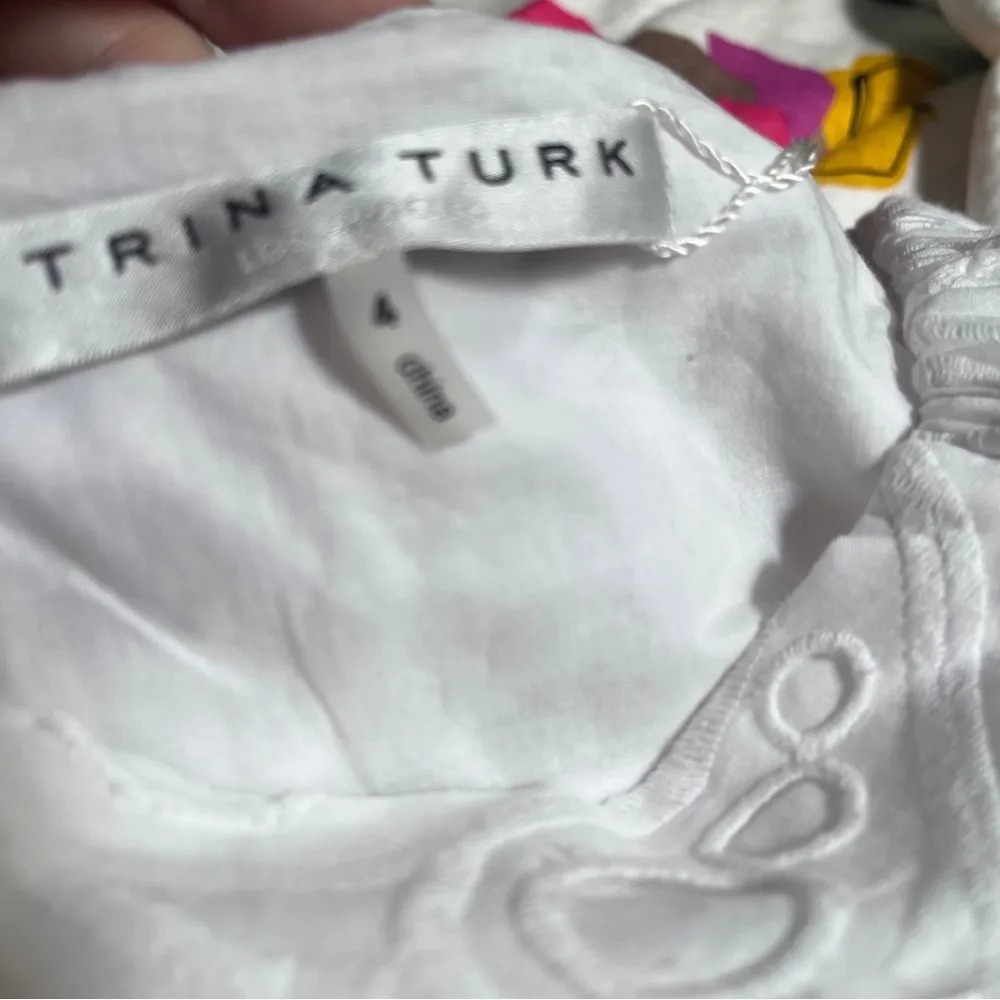 New Trina Turk White Eyelet Off The Shoulder Sweet Dress sz 4 - Image 4