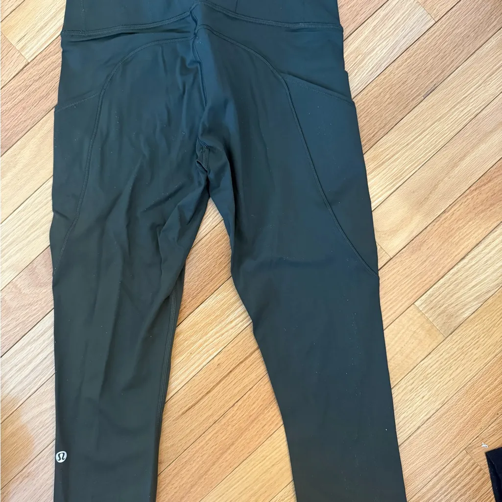 Army green Cropped Lululemon Leggings - Image 2