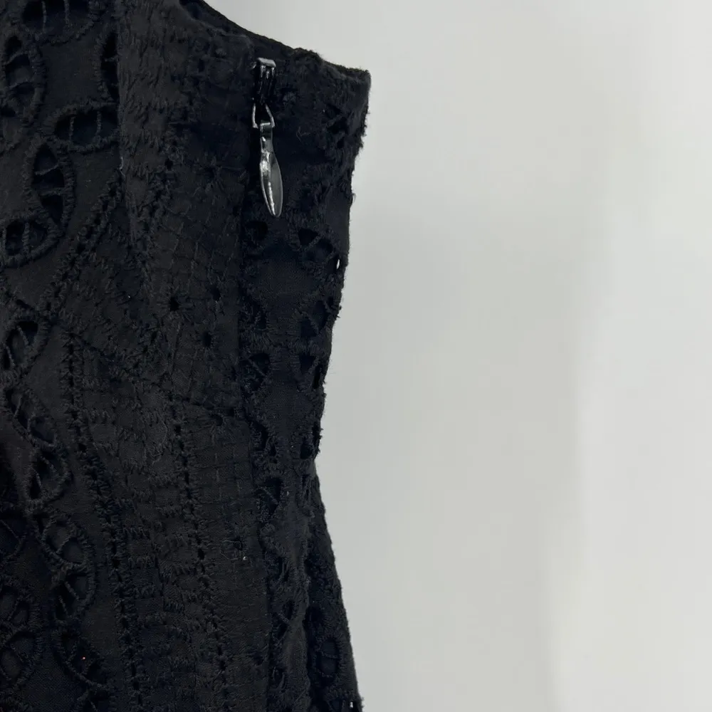 Sanctuary 90s Eyelet  Mini Dress in Black Size 0 NWT - Image 4