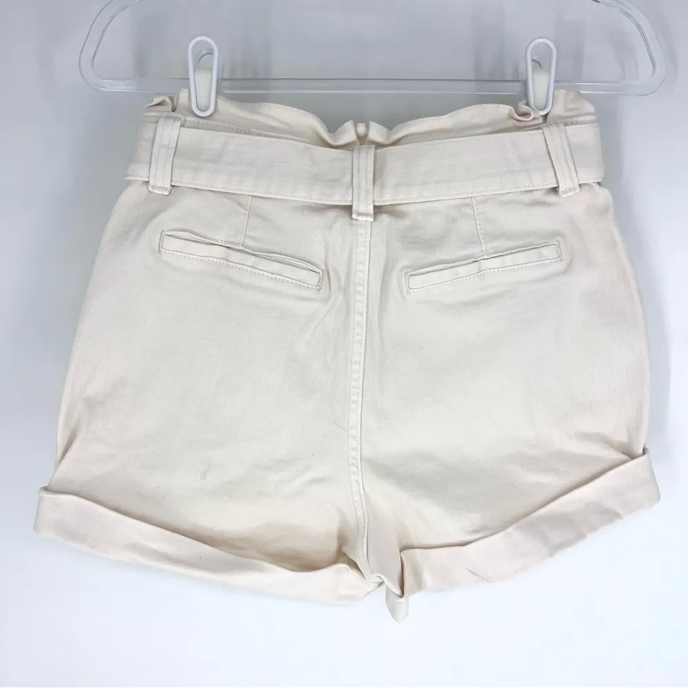 Express Shortie Extreme High Rise with Tie Belt Paper Bag Shorts Cream Size 6 - Image 6
