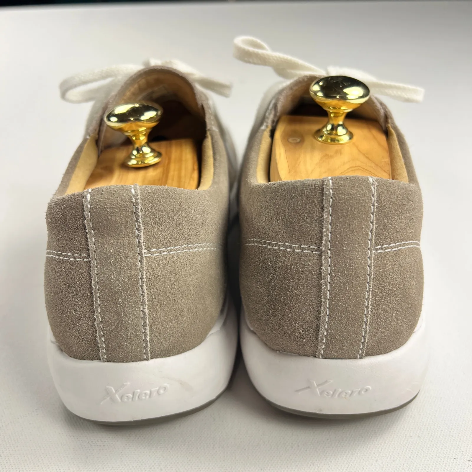 Xelero Heidi Walking Shoe Fawn Taupe Suede Comfort XX22263 Size 40 (9.5 - Image 4