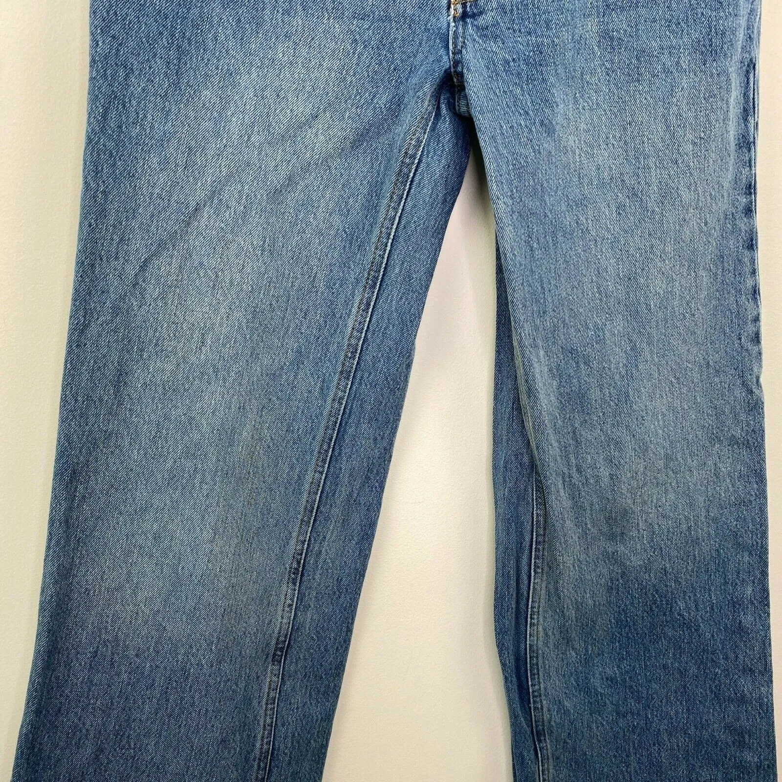 Urban Outfitters BDG Light Wash Vintage Flare Jeans‎ Women's Size 26 - Image 3