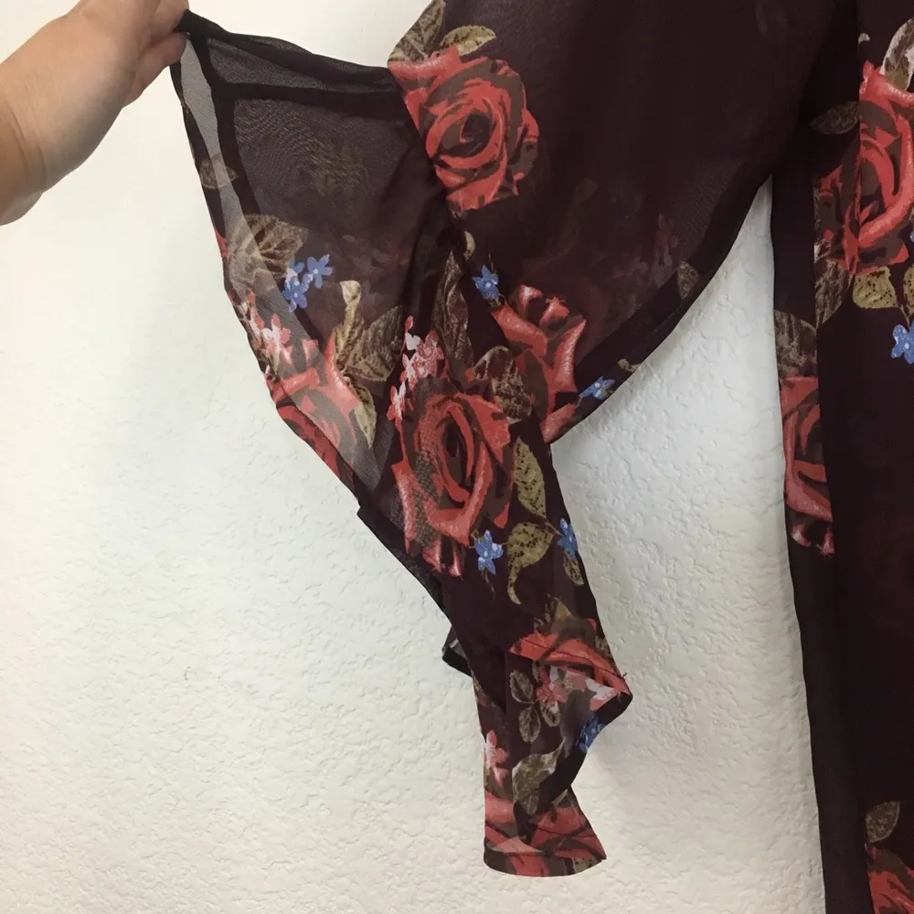 Live 4 Truth Floral Kimono Coverup - Image 7