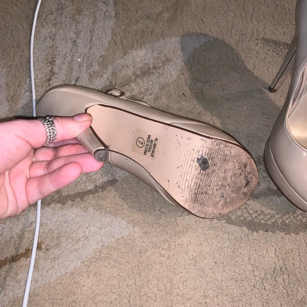 charlotte russe nude platform sandals size 7 - Image 4