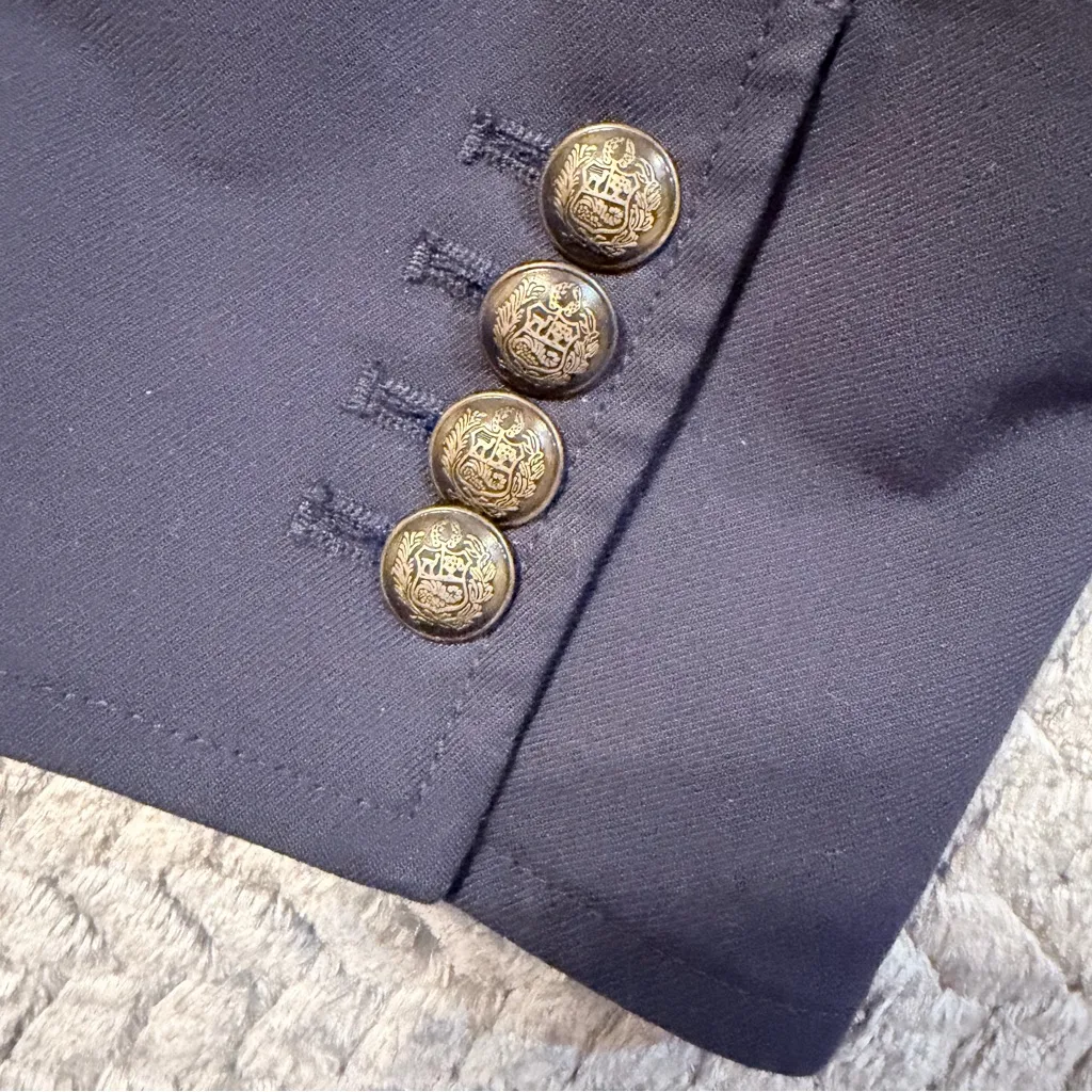 Tuckernuck Hawthorn navy blue structured single breasted blazer size large - Image 13