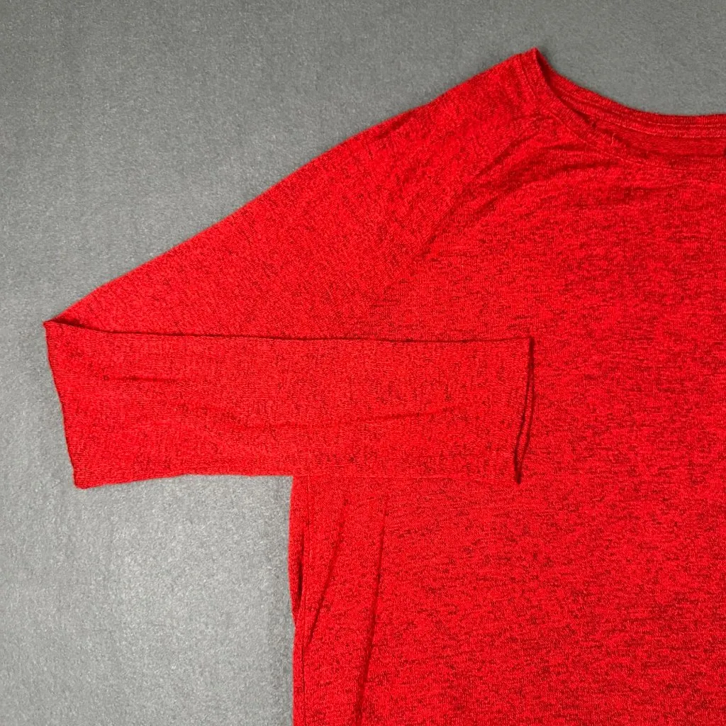 Old Navy Womens Medium Luxe Red Long Sleeve Round Neck Sweater‎ Split Hem Light - Image 3