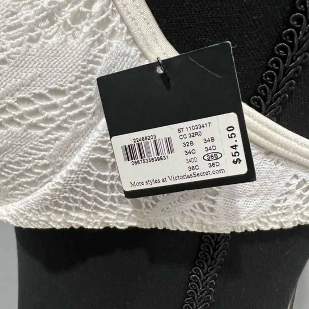 Victoria’s Secret Swim top‎ 36B - Image 4