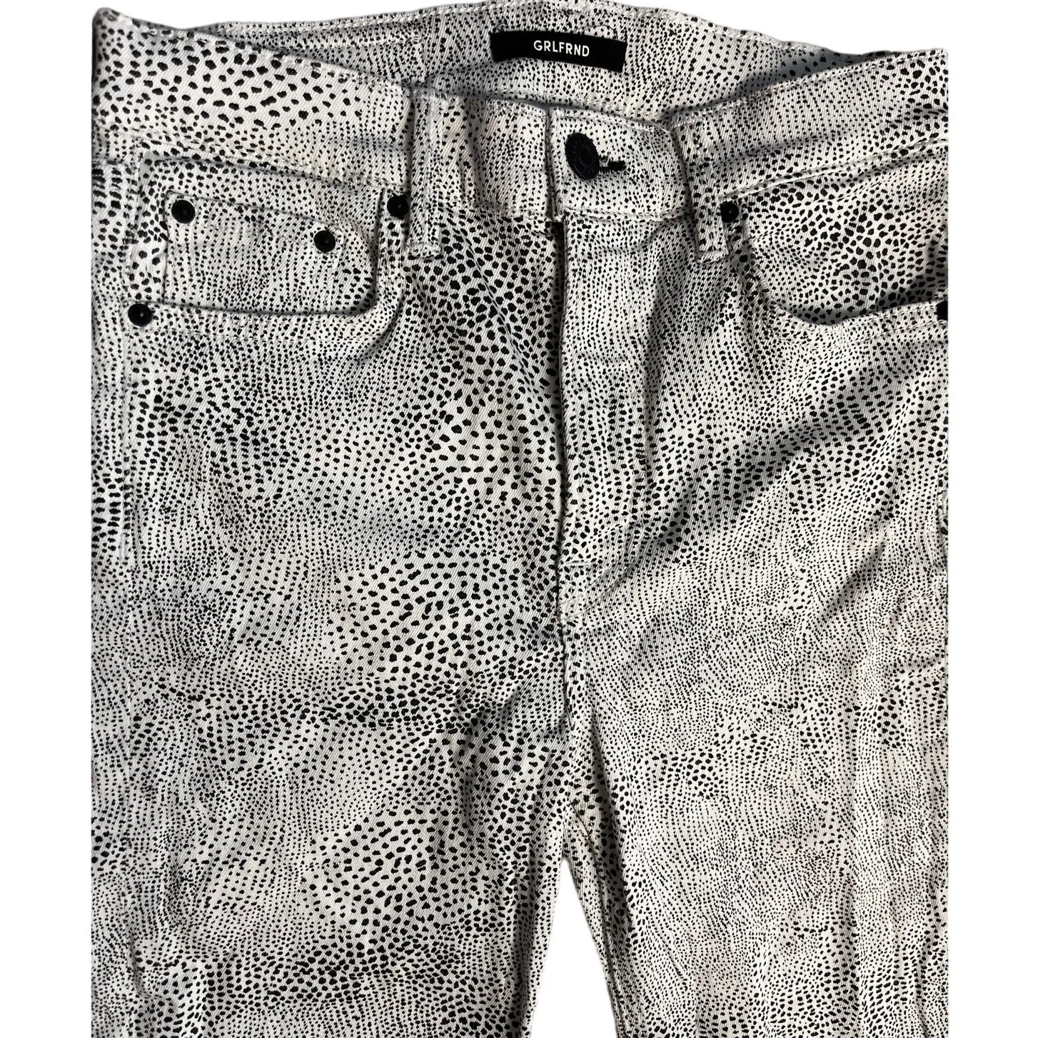 Aritzia GRLFRND Opposites Attract High-Rise Slim Black/White Reed Jeans‎ Size 26 - Image 5