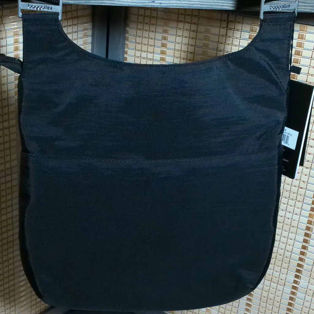 Black Baggallini Big Zipper Bagg with RFID - Image 6