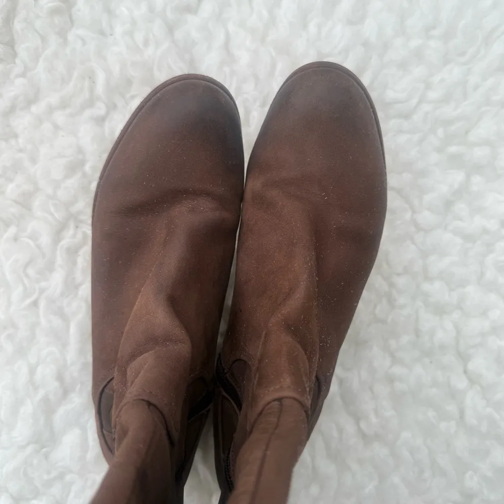 Ugg Annisa Australia Mid Calf Brown Suede Leather Boots Size 8 - Image 5