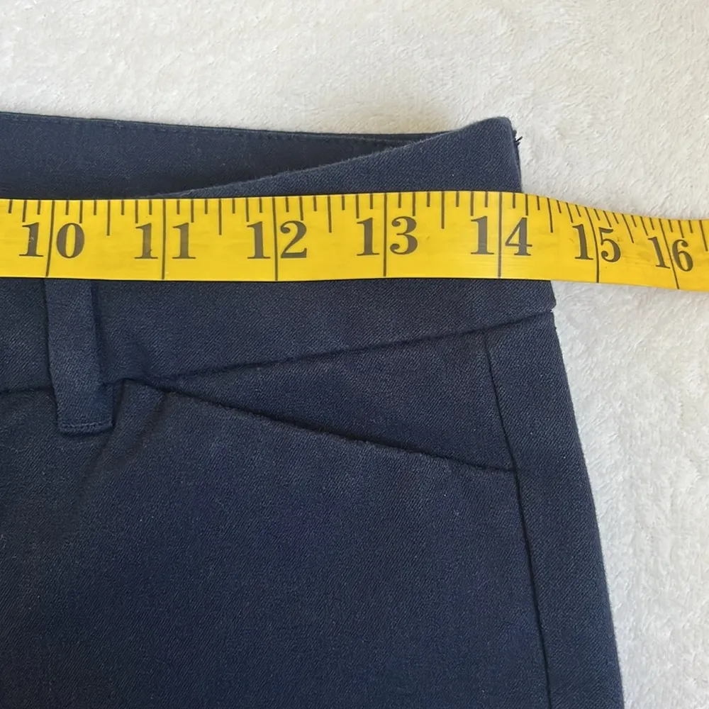 Old Navy Women’s Pixie High Rise Skinny Pants Size 6 - Image 4