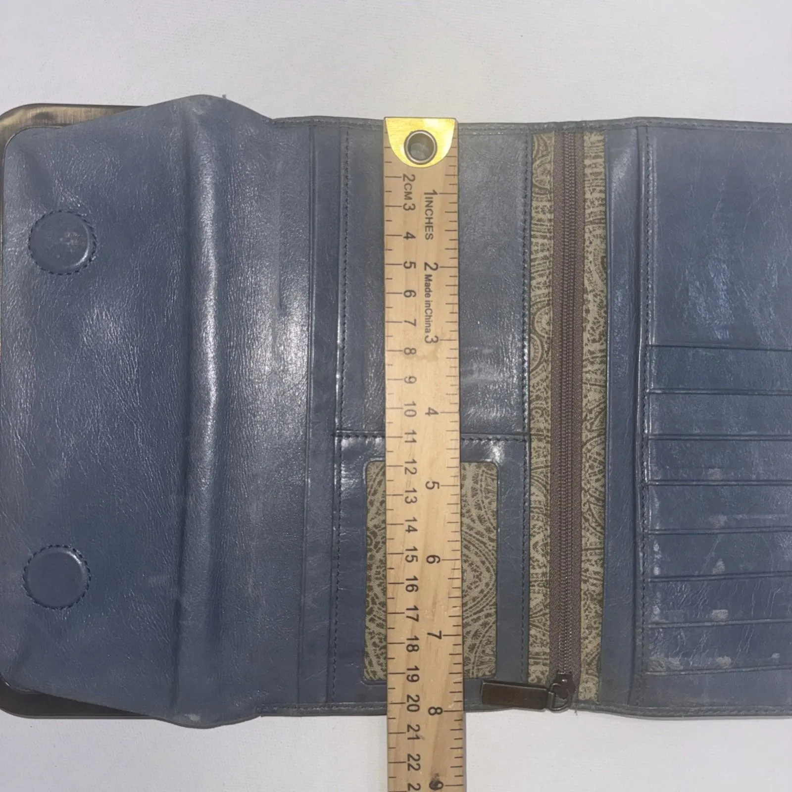 Vintage Y2K Hobo Embossed Leather Teal Carry All Clutch Equestrian Rachel Wallet Green - Image 4