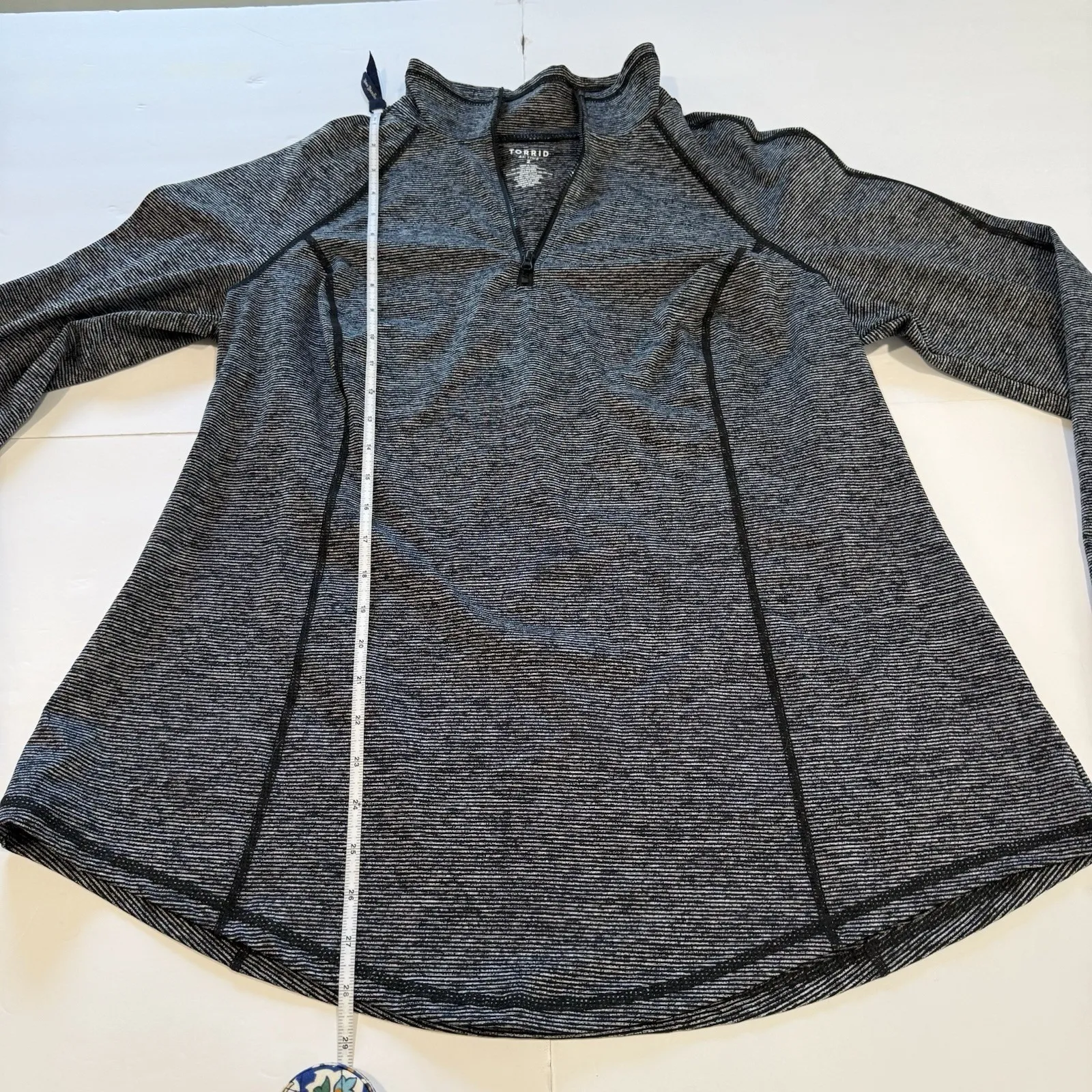 Torrid Active Black Space Dye Performance Thumbholes Half Zip Pullover‎ Size 2X - Image 12