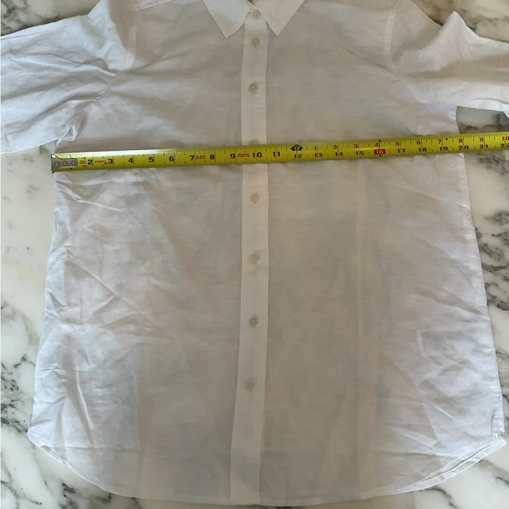 NWT JCrew White Linen Botton Blend Button Down Shirt l S l Sold Out l Needs Wash - Image 3