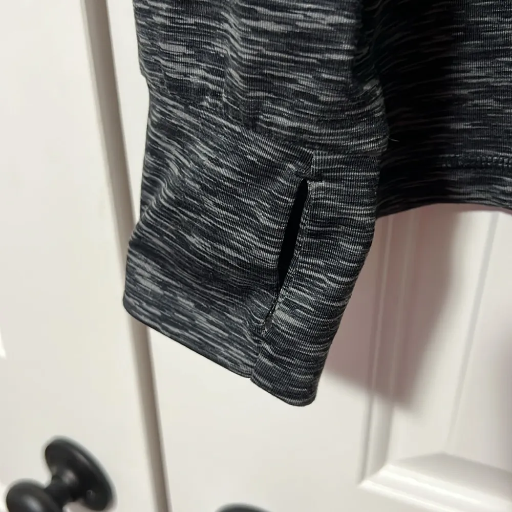 Xersion  Semi-Fit 1/4 zip up - Image 3