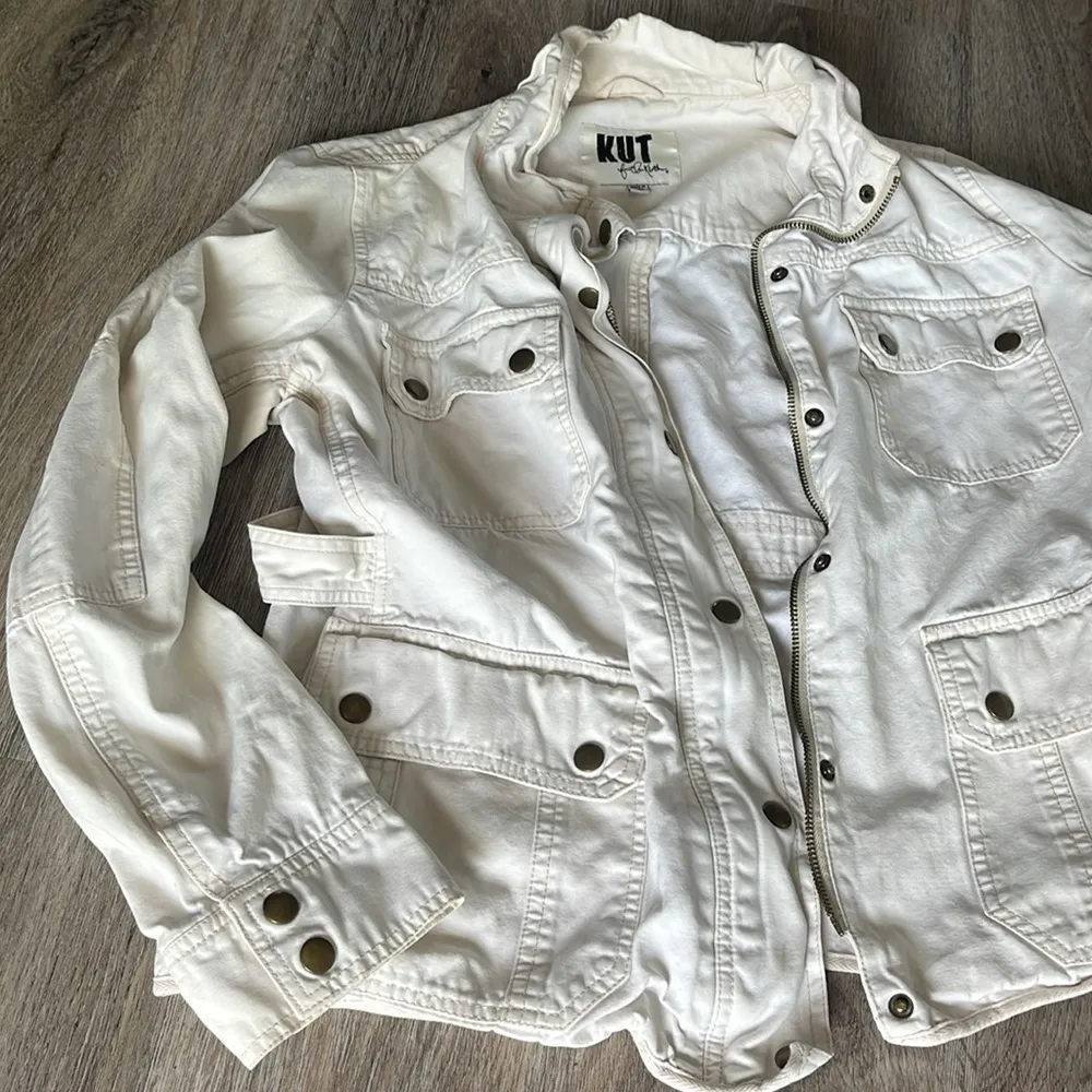 Kut From the Kloth White Jacket Size Large - Image 7