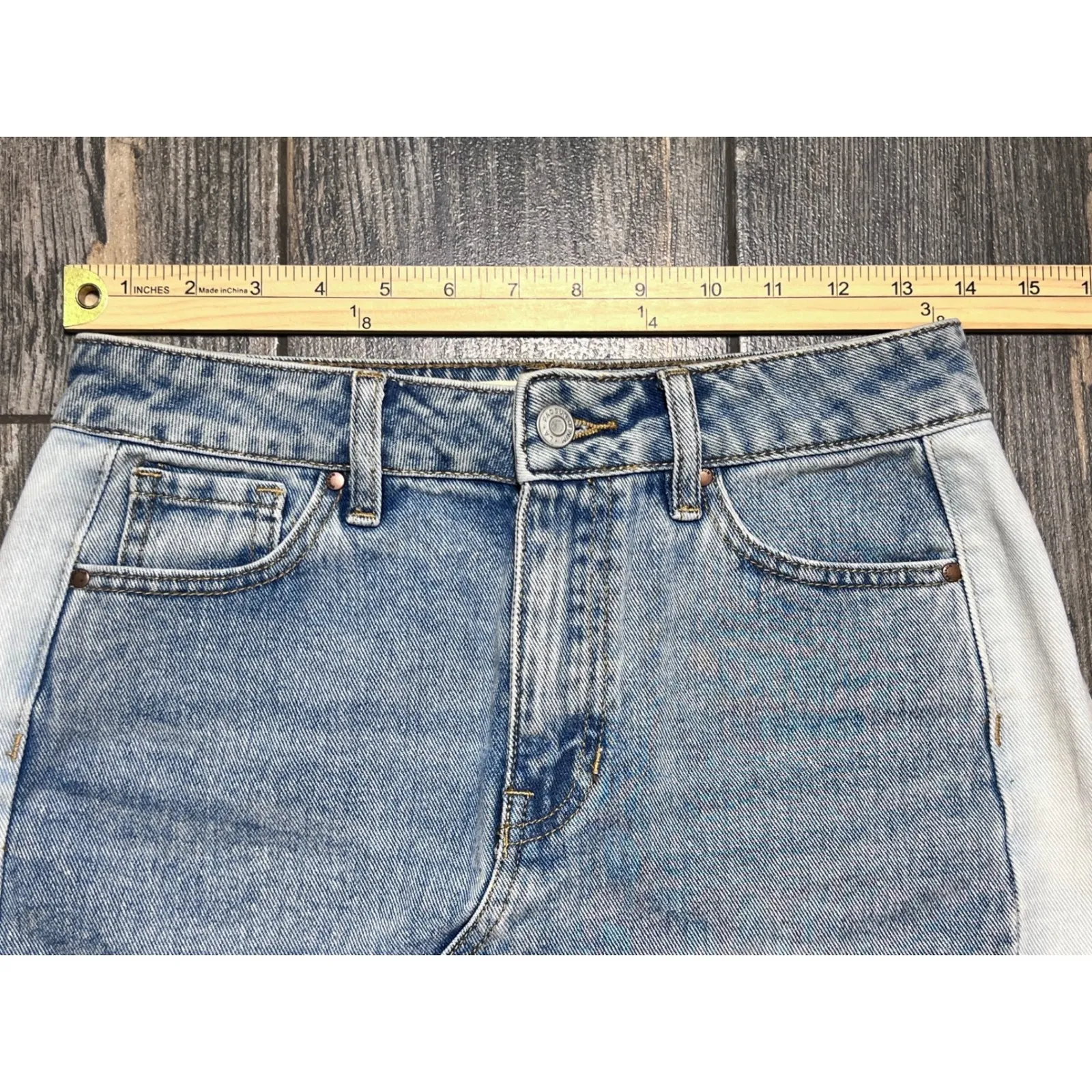 Pacsun Denim Retro Y2K Mini Skirt Light Wash Two Tone Frayed Hem Women's Size 25 - Image 5