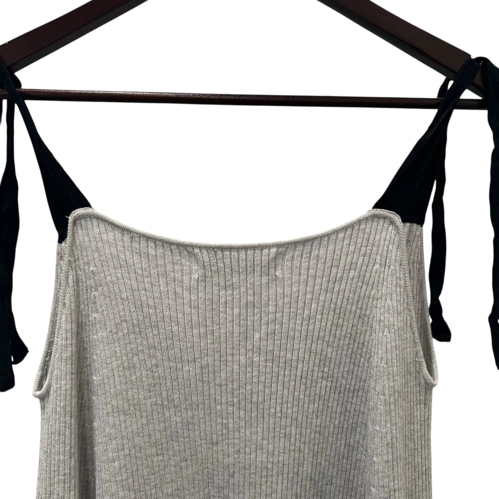 Zara Gray Ribbed Knit Dress V Neck Size Medium - Image 6