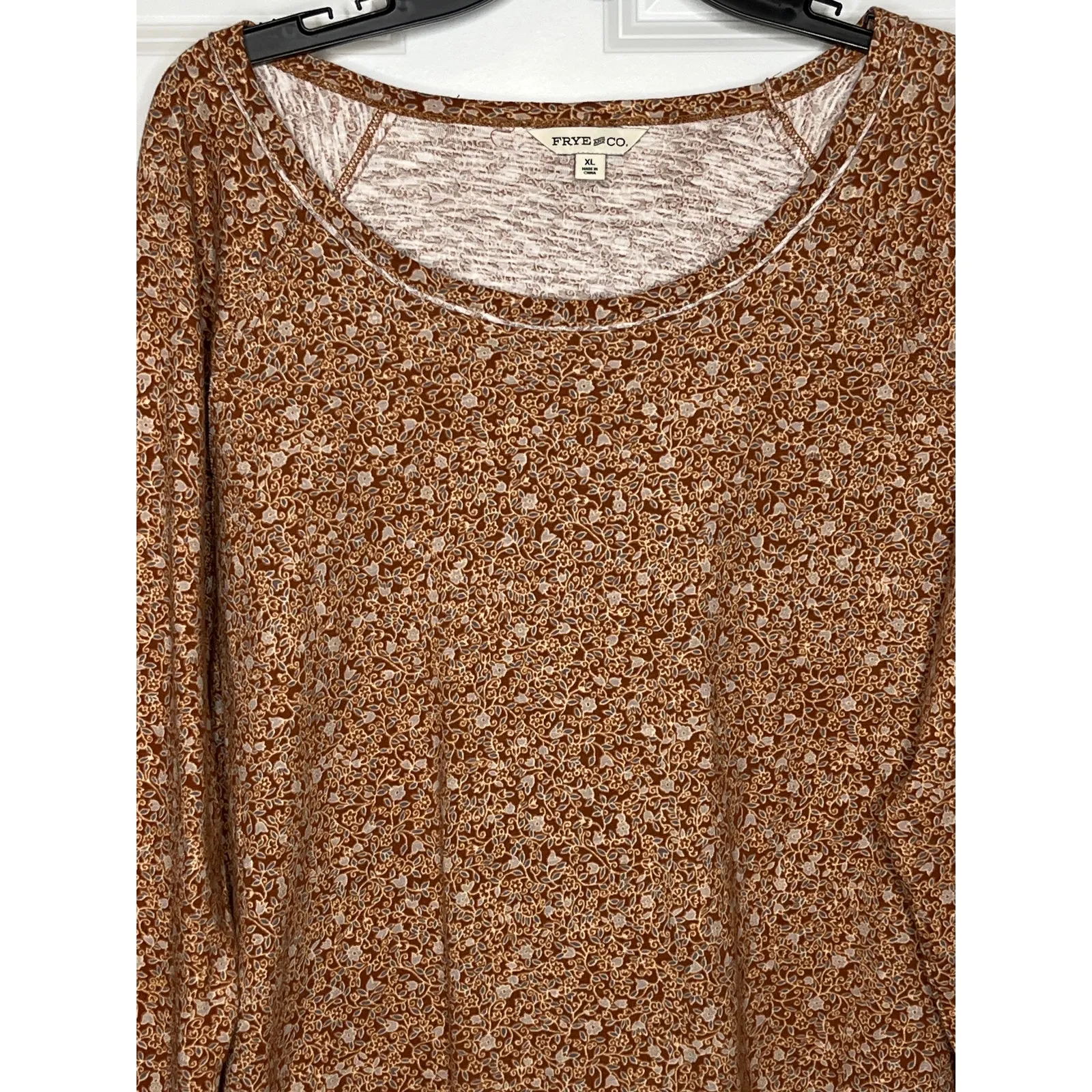 Frye & Co XL Monica Floral Arizona Heritage Long Sleeve Brown Shirt - Image 2