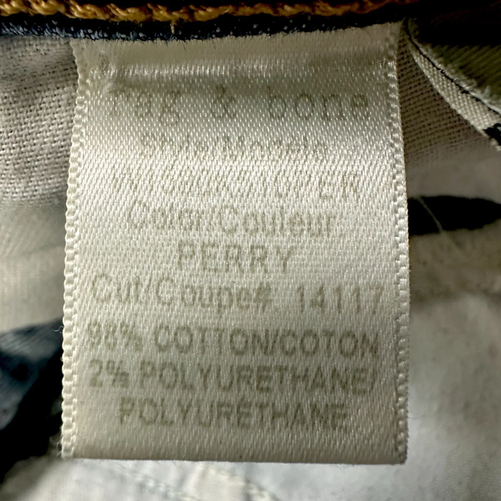 Rag & Bone x REVOLVE | Size 27 | The Dre Jean in Perry Ankle Crop Medium Wash - Image 9