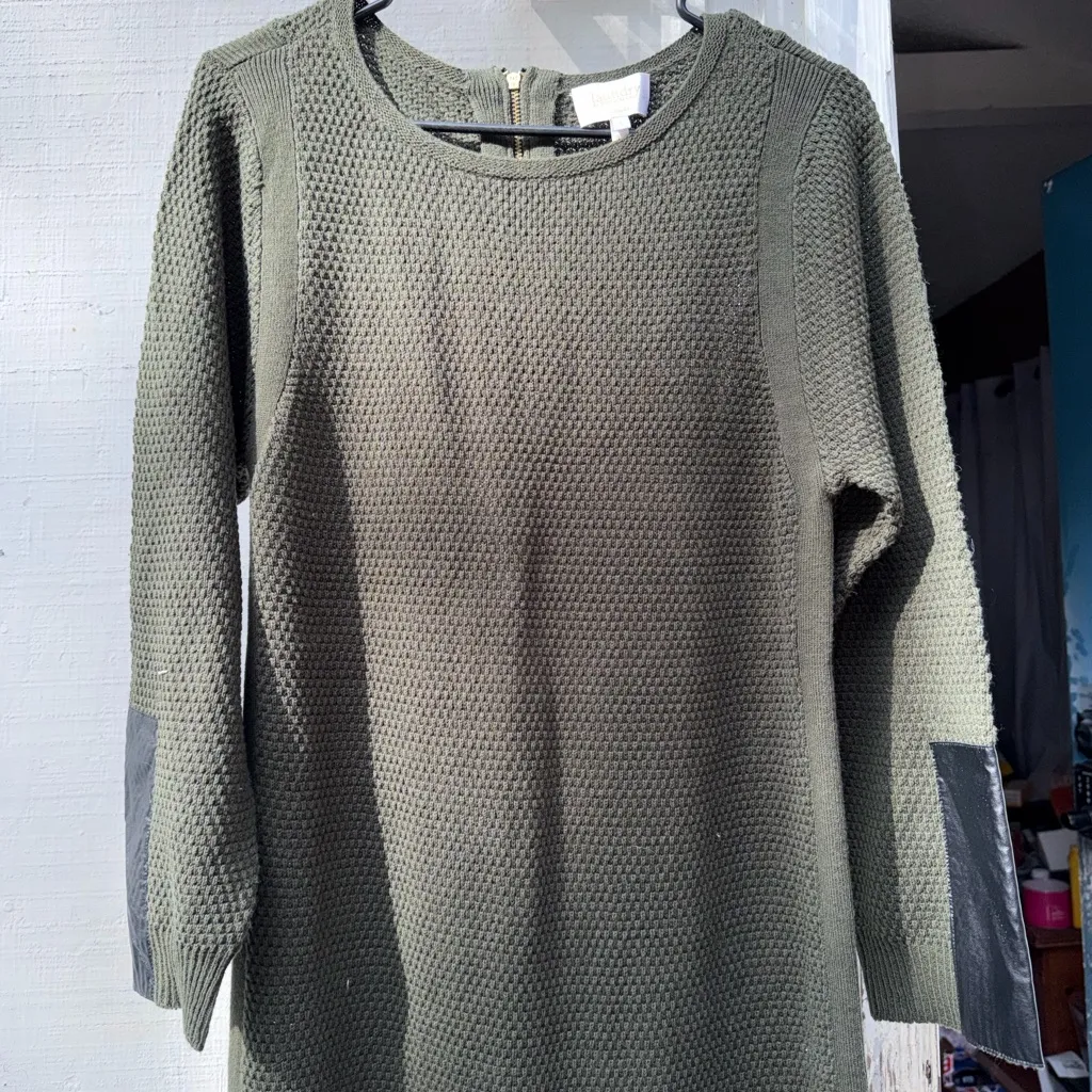 Laundry by Shelli Segal  Olive Knit Dress size large - Image 7