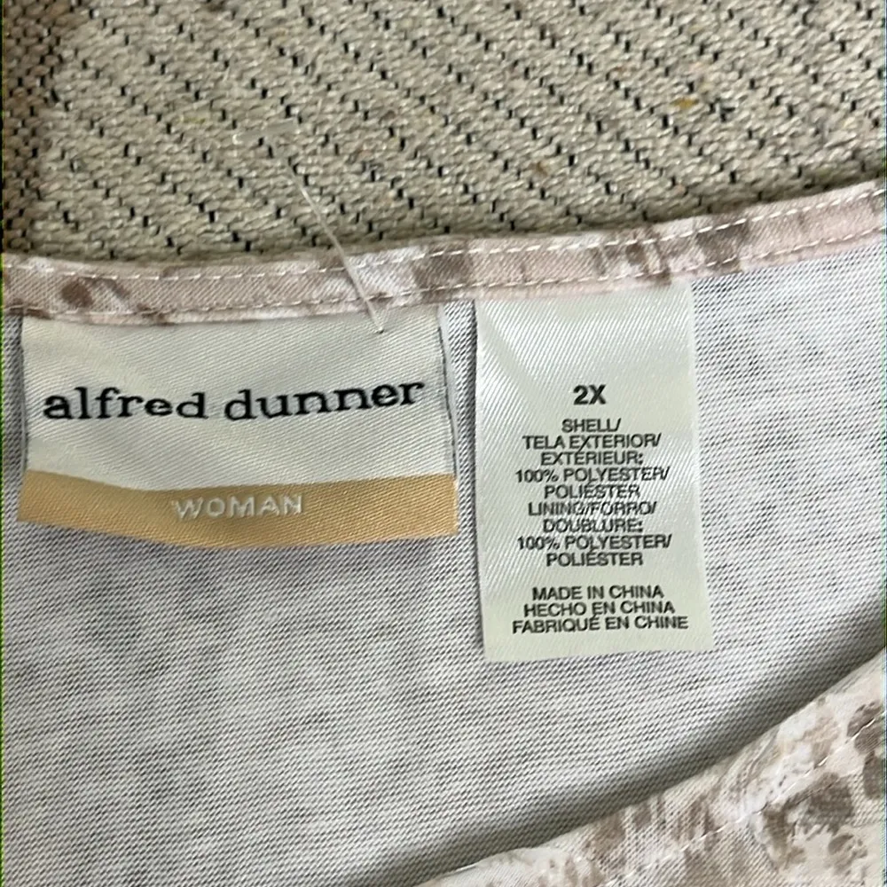 Alfred Dunner Acadia Women's Patterned Top short sleeve shirt - Image 7