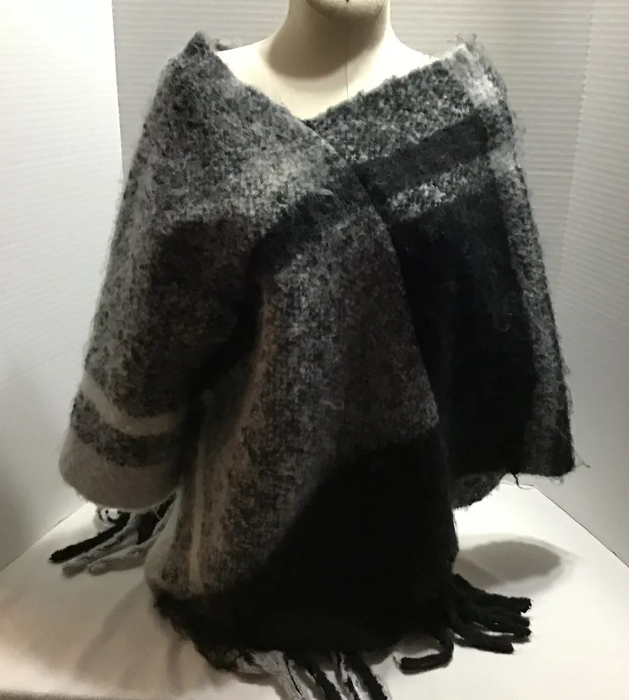 Shrug Wrap Poncho Sweater Black Gray Off White One Size The Capsule Wardrobe - Image 1