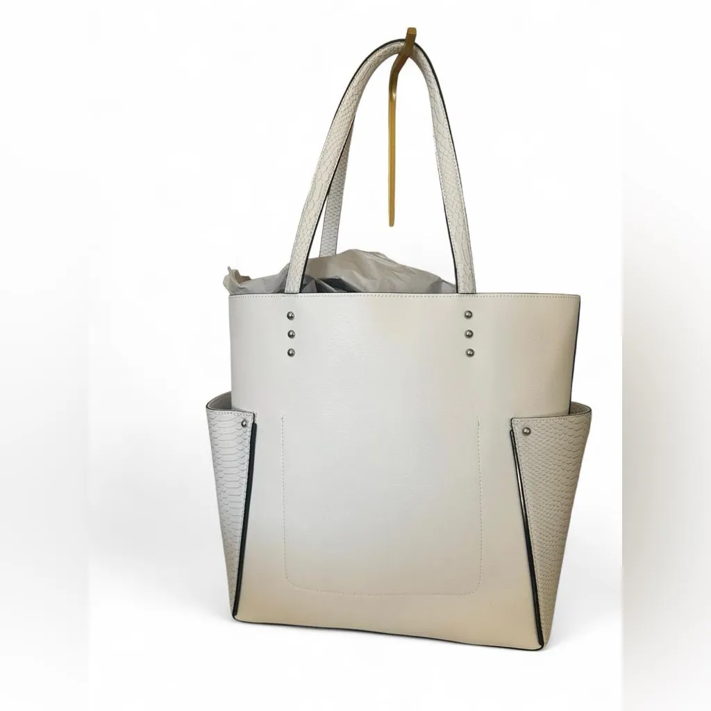 Simply Vera Vera Wang white faux leather tote bag with snakeskin-detail NWT - Image 2