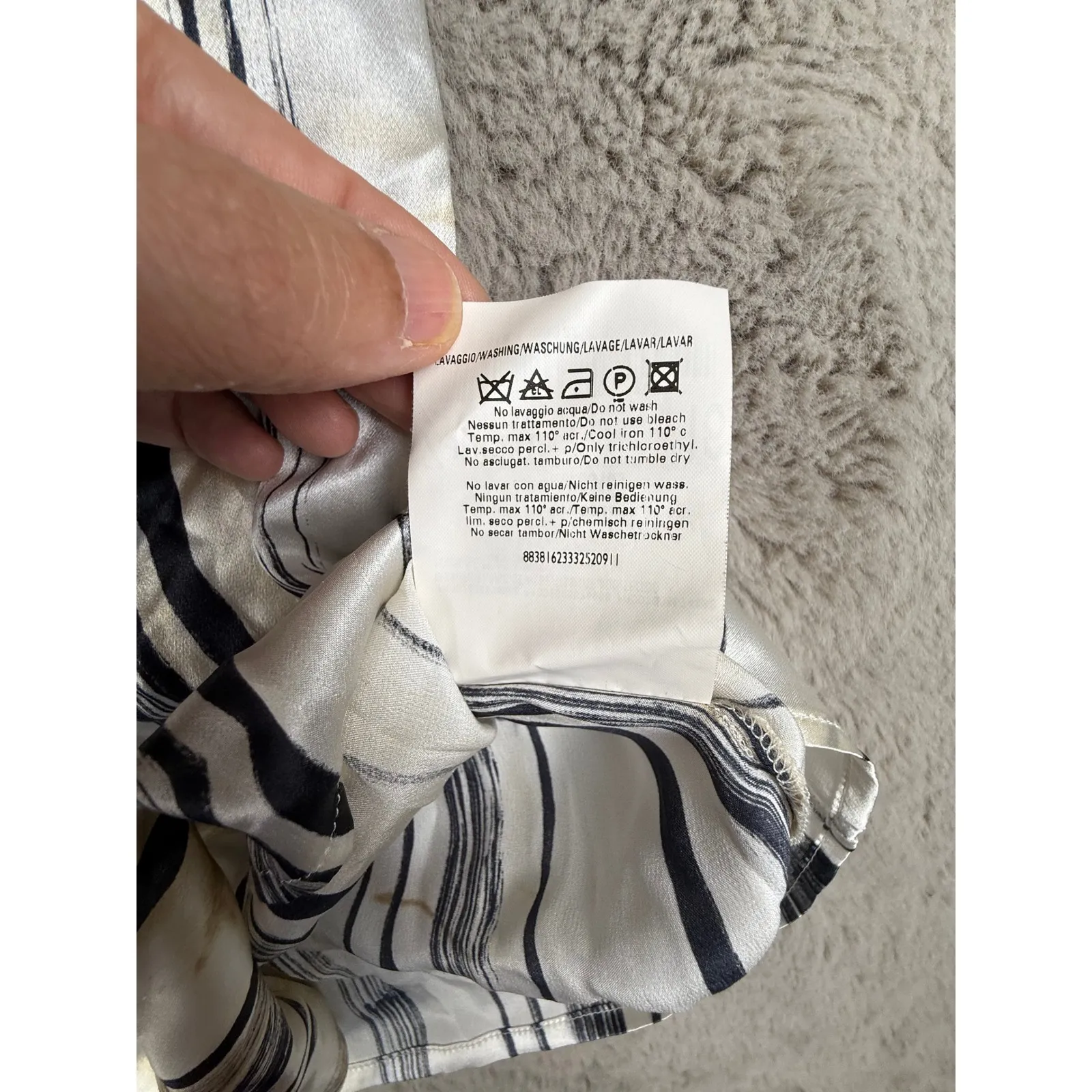 Zanella Italy‎ Silk Striped Button Down Shirt Women's Size 16 Long Sleeve Career White - Image 3