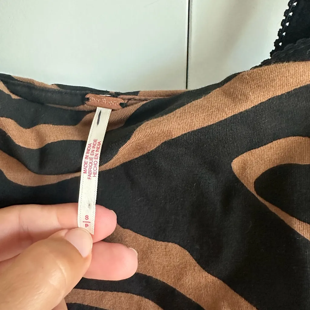 Free People‎ 2 Tone Tank Zebra - Size Small- New - Image 4