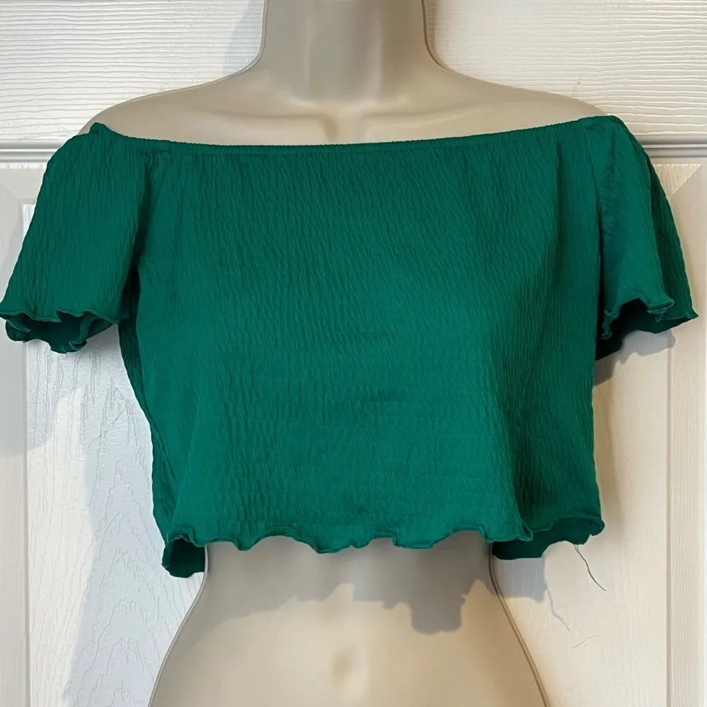 Forever 21 Green Off‎ The Shoulder Stretchy Crop Top Size Large - Image 2