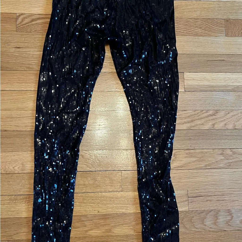 Black Sequin Women's Tank Top and Pants Set. New Year’s Eve! Party! 🎉 - Image 11
