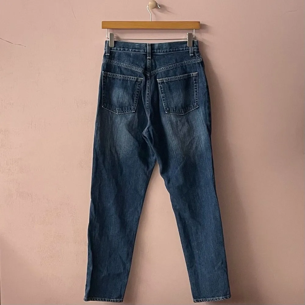 Vintage Gap Classic Dark Wash Blue High Waisted Tapered Leg Mom Jeans Sz 6 EUC - Image 2