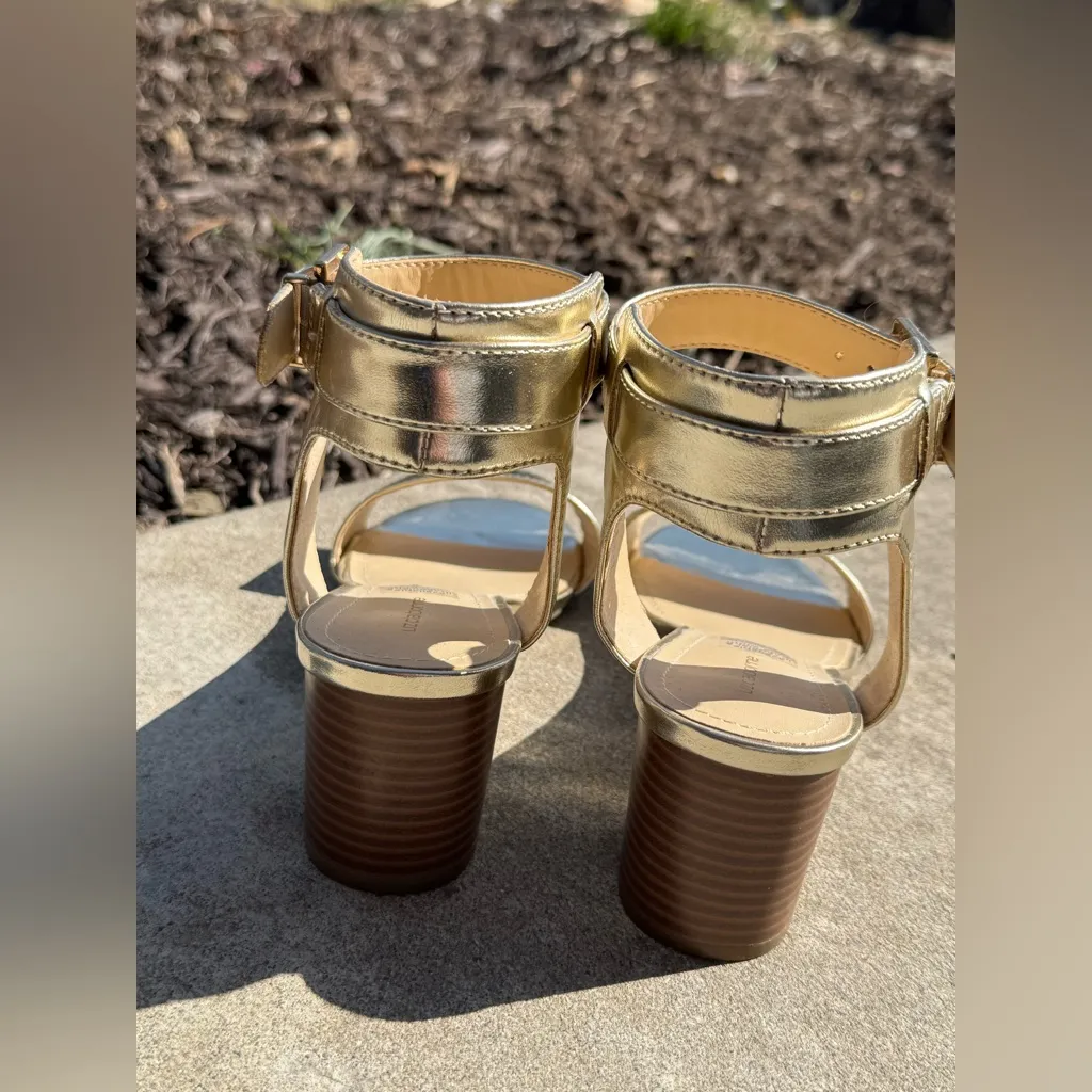 Liz Claiborne gold Eclipse sandals size 8 NWOT - Image 3