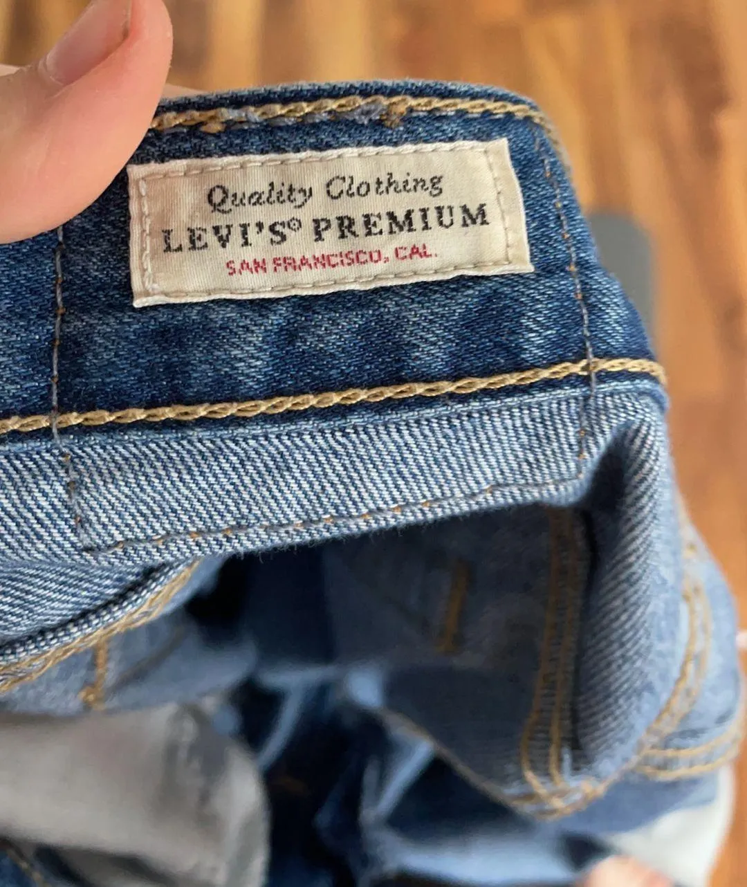 Levi's ADORABLE rare - Image 5