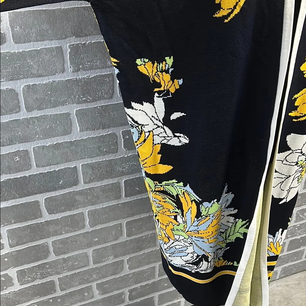 Carlisle Collection Floral Cardigan Sweater Jacket Size Medium Longline EUC - Image 4