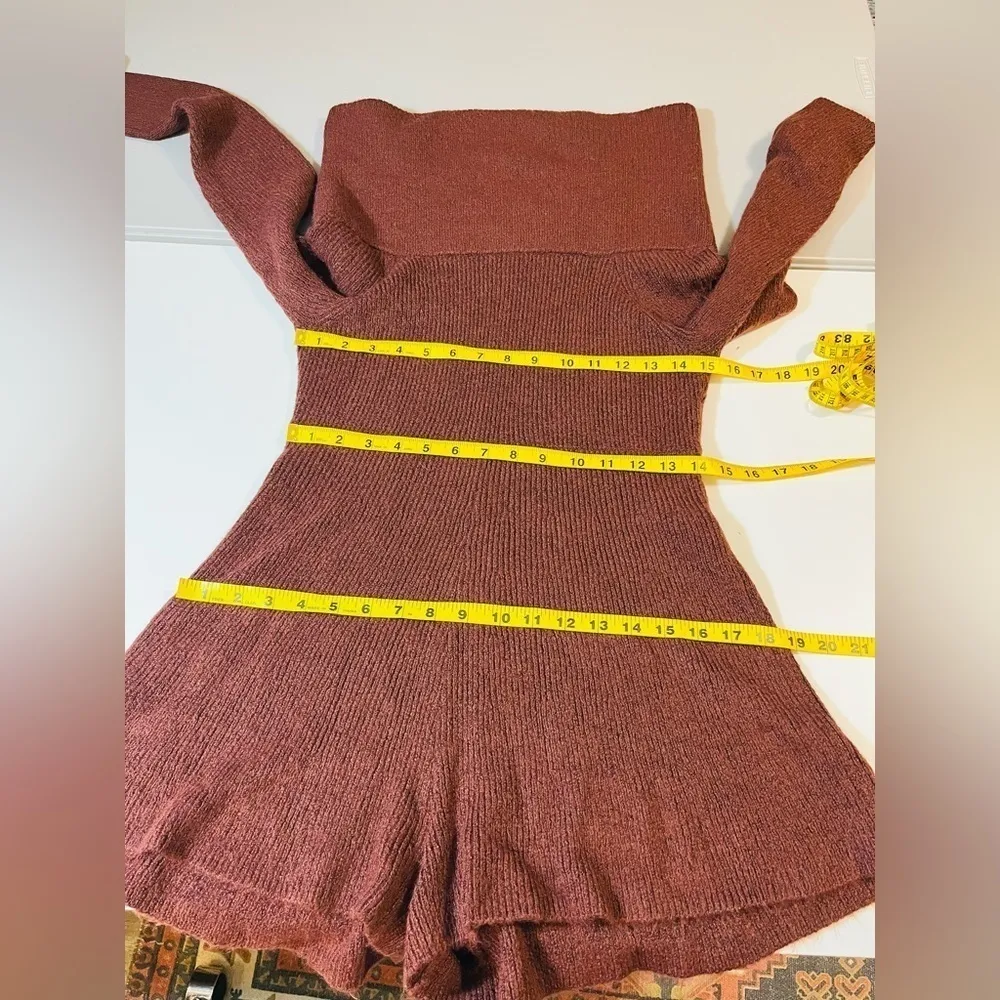 Grace Off-the-Shoulder Knit Romper in Dark Brown Large NWOT $59 - Image 6