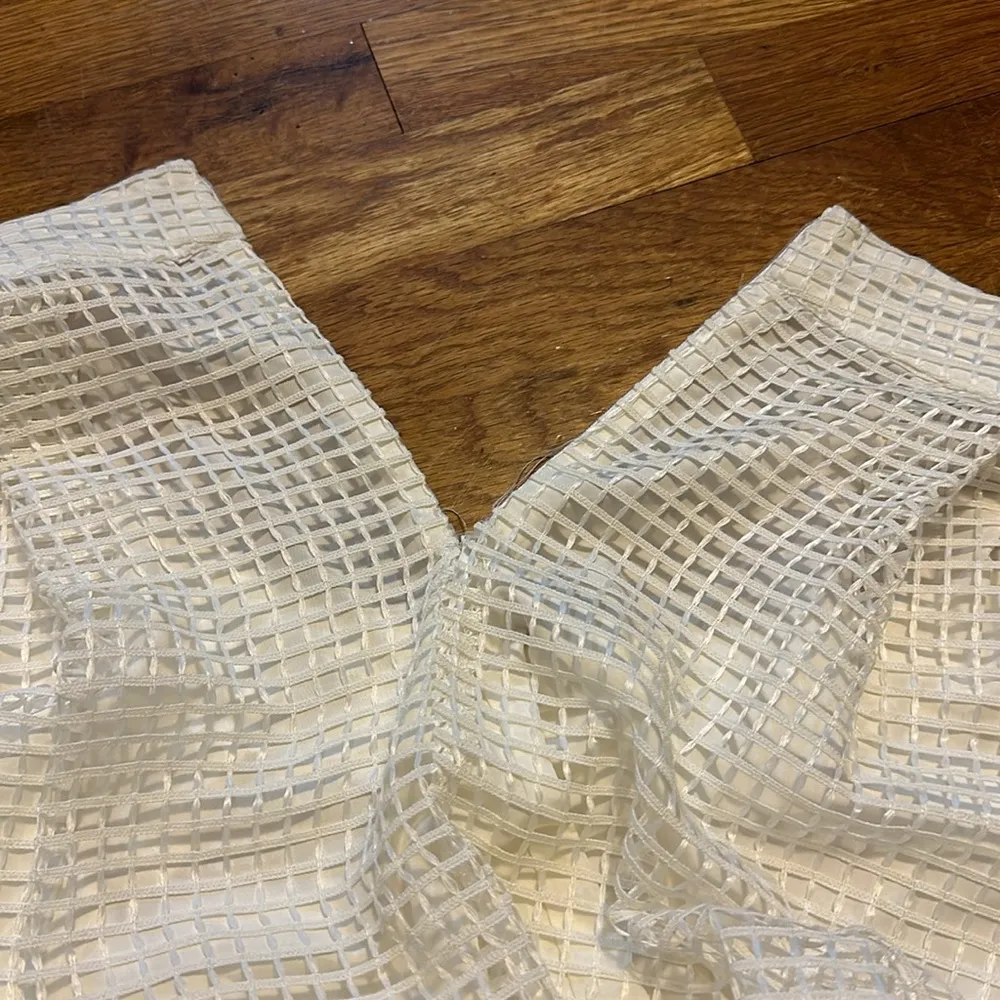 Women’s 10 Pleated White Mesh Zipper Mini Midi Skirt - Image 7