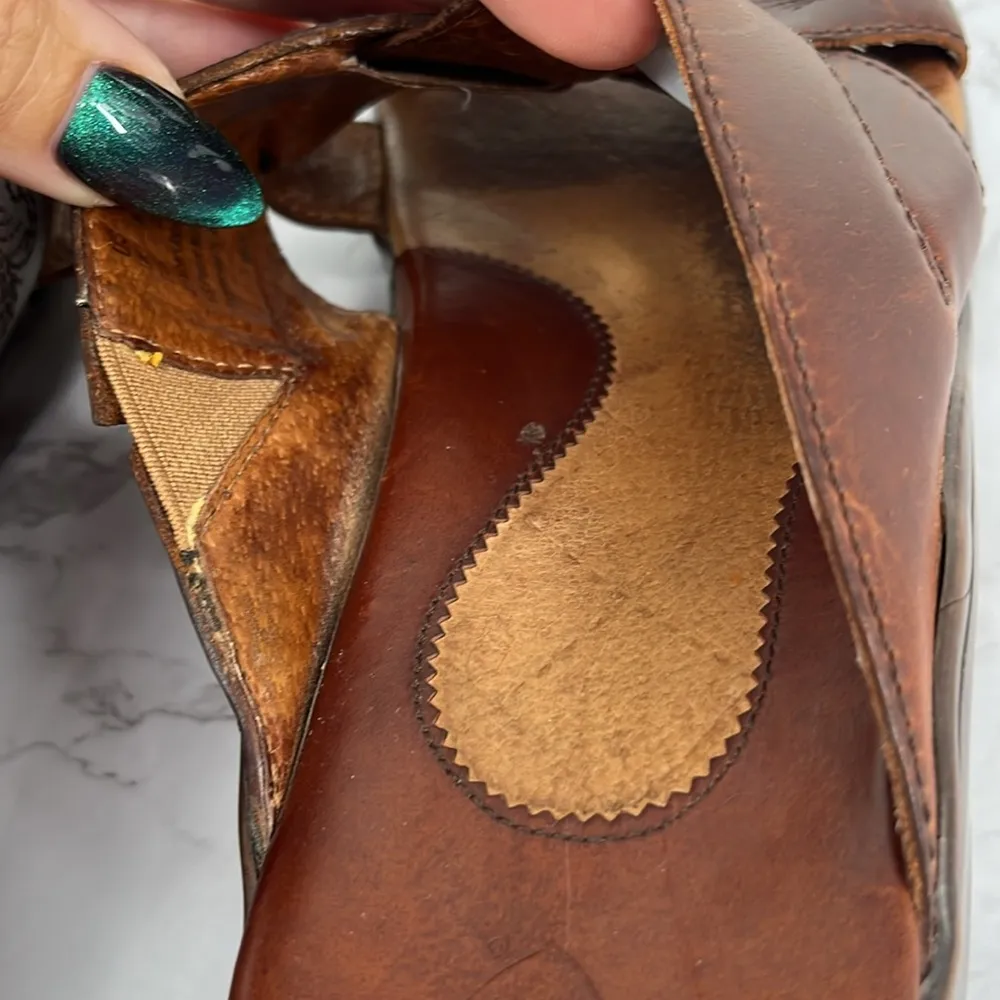 ARIAT‎ Brown Leather Crossover Sandals Open Toe Style 96722 Size 8B Classic - Image 10