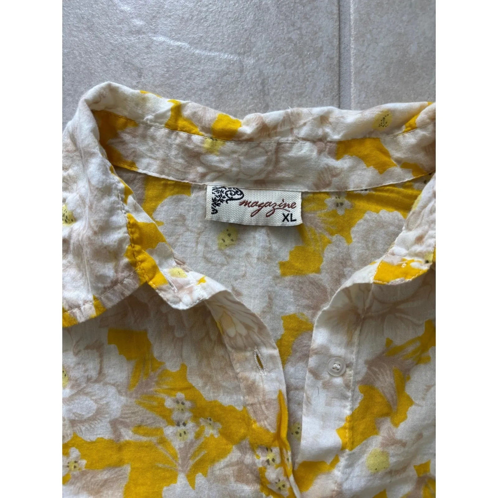 Magazine Top Womens XL Yellow White Floral Tunic Boho Artsy Art to Wear Beachy - Image 6