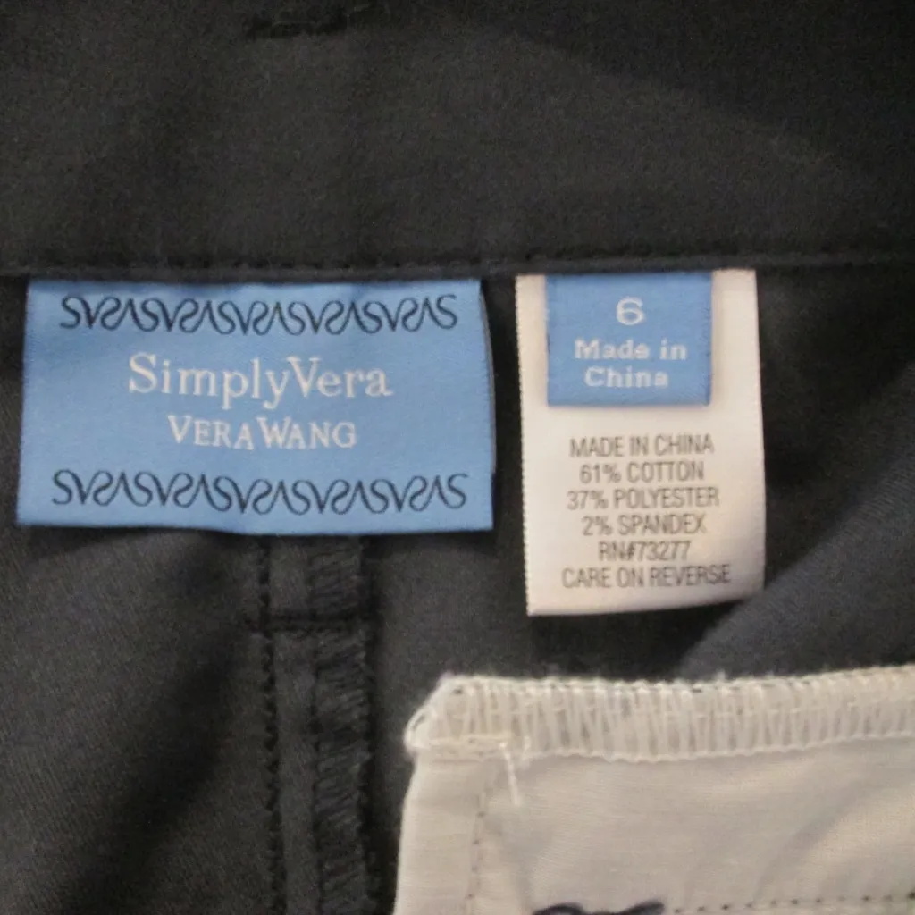 Simply Vera, Vera Wang Shorts - NWT - Size 6 - Image 4