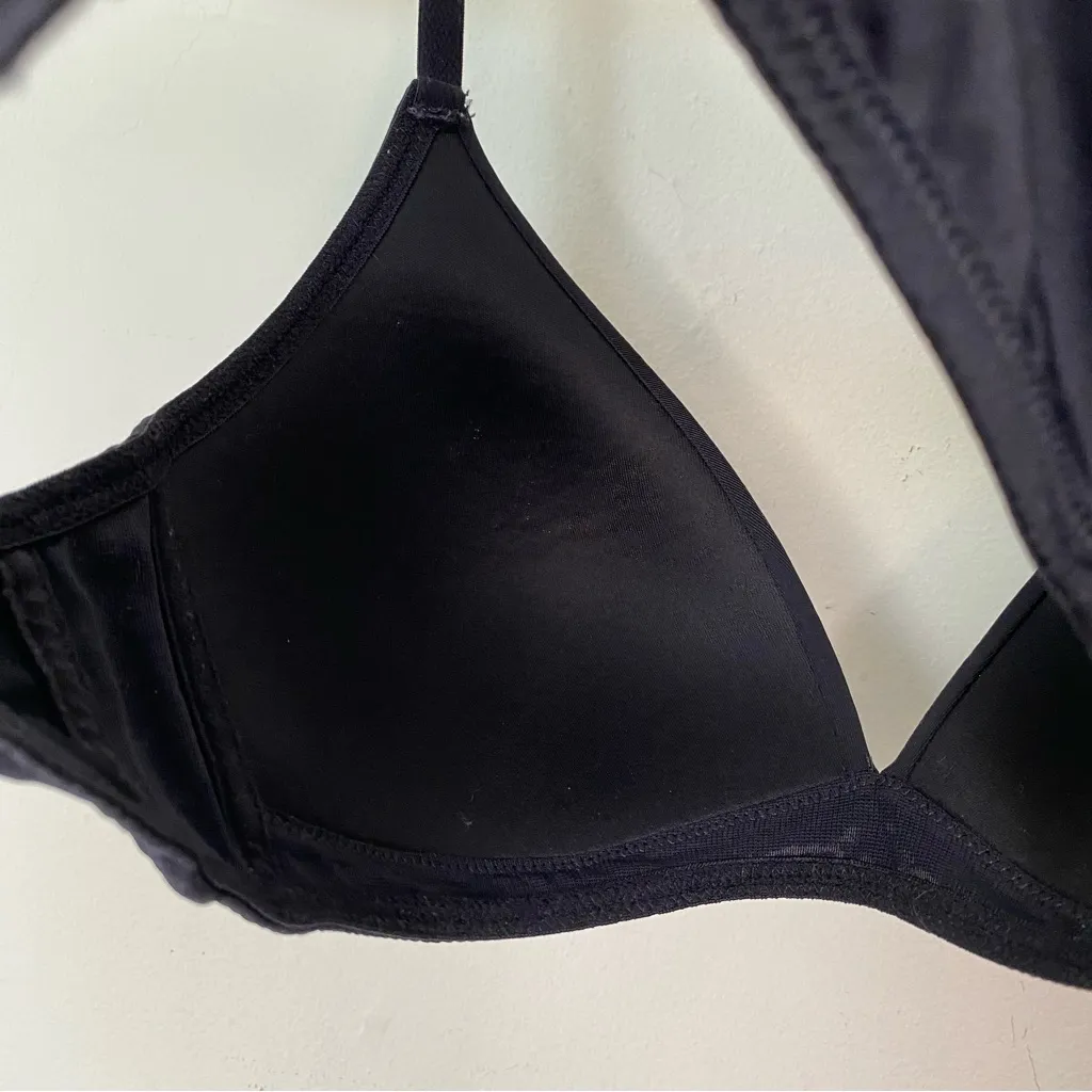 Maidenform  Wireless Triangle Bra Lightweight Black Sz 36B P07155 - Image 7