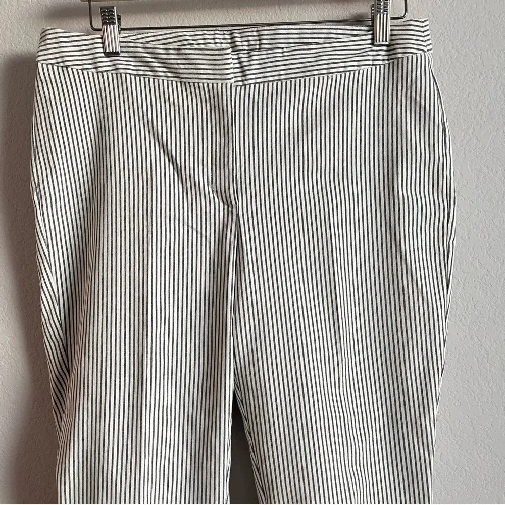Adrianna Papell‎ Women's 10 Straight Leg Pinstripe Dark Grey/White Work Pants - Image 6