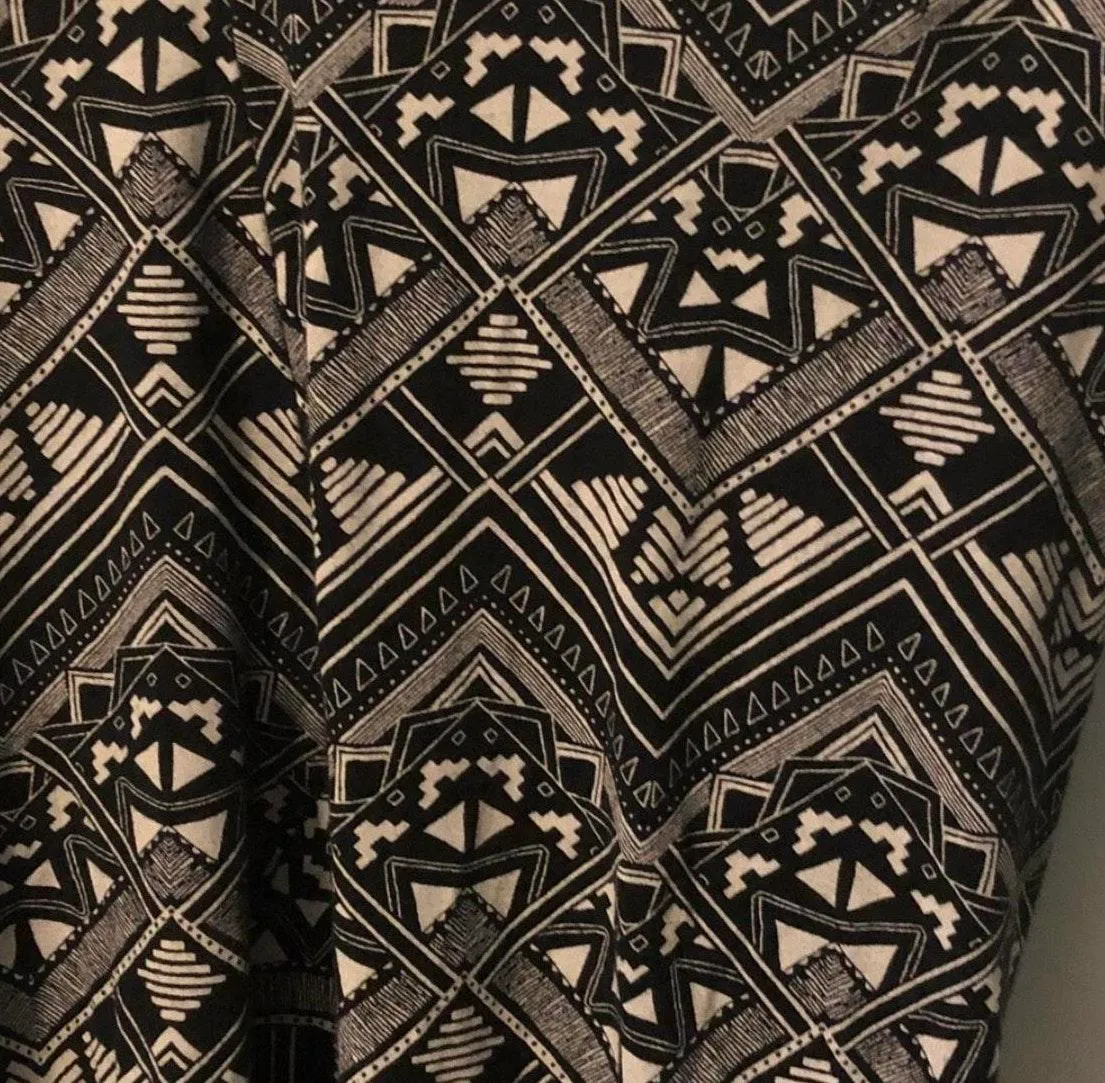 Victoria’s Secret Pink Yoga Leggings - Image 3